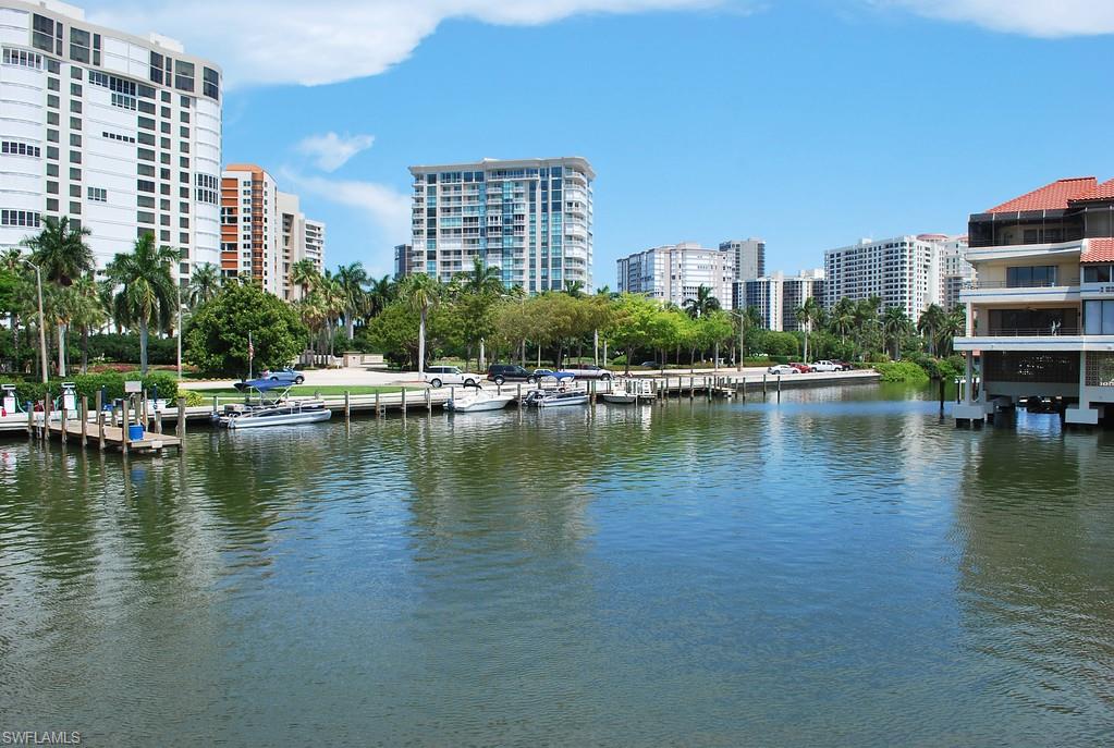 SWAN LAKE CLUB - Residential Lease