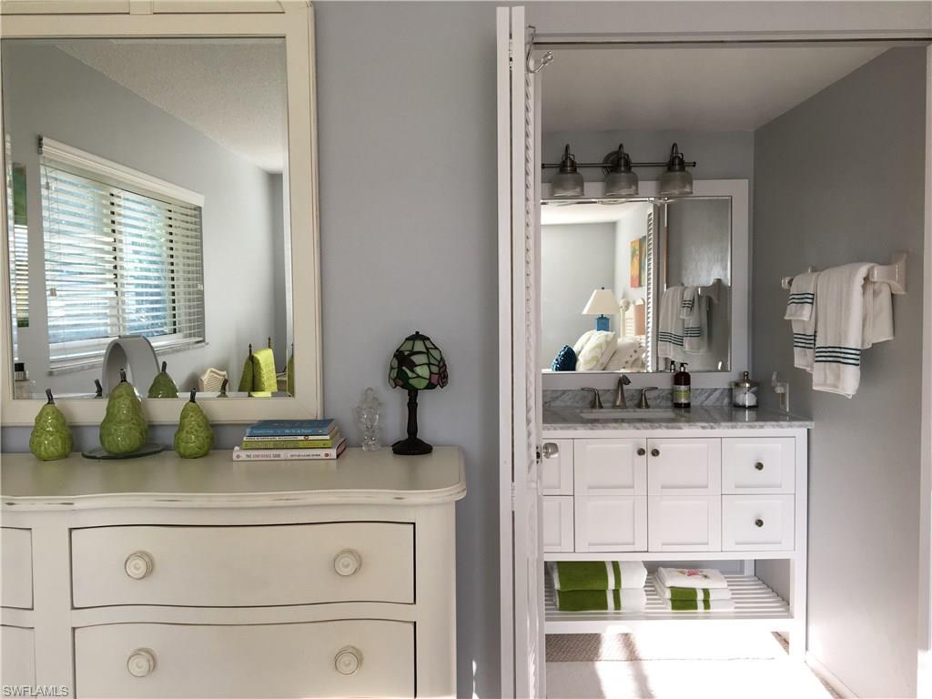 SWAN LAKE CLUB - Residential Lease