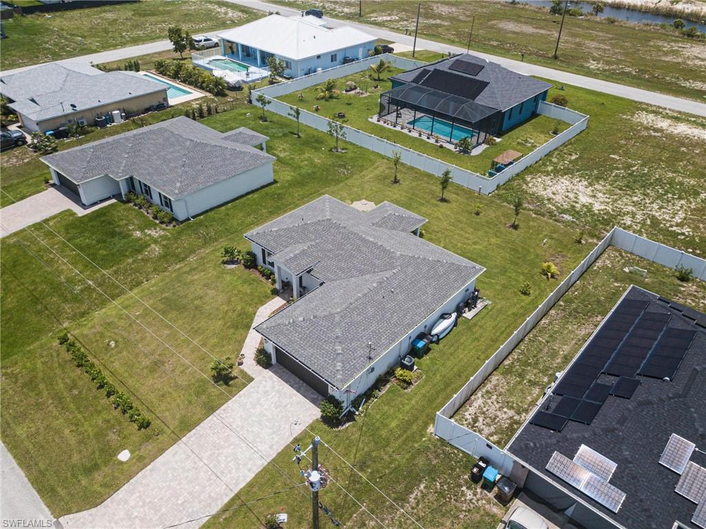 CAPE CORAL - Residential