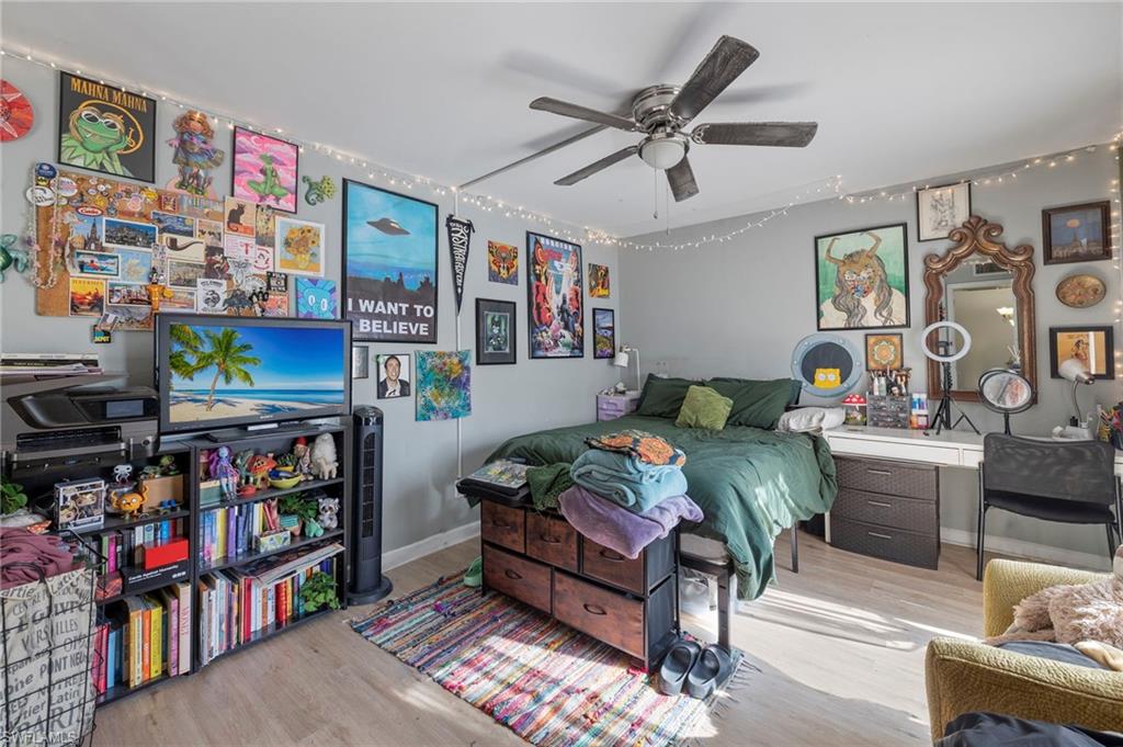 PARKWOODS TOWNHOUSE COMMUNITY - Residential