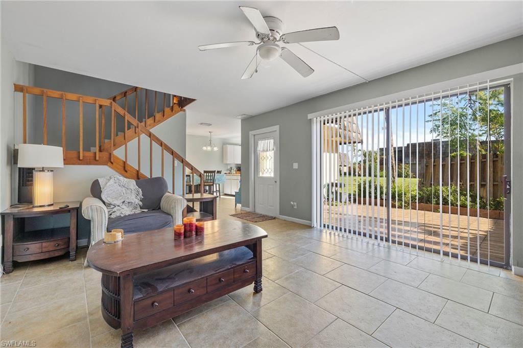 PARKWOODS TOWNHOUSE COMMUNITY - Residential