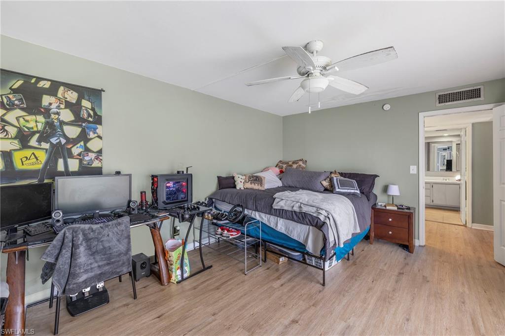 PARKWOODS TOWNHOUSE COMMUNITY - Residential