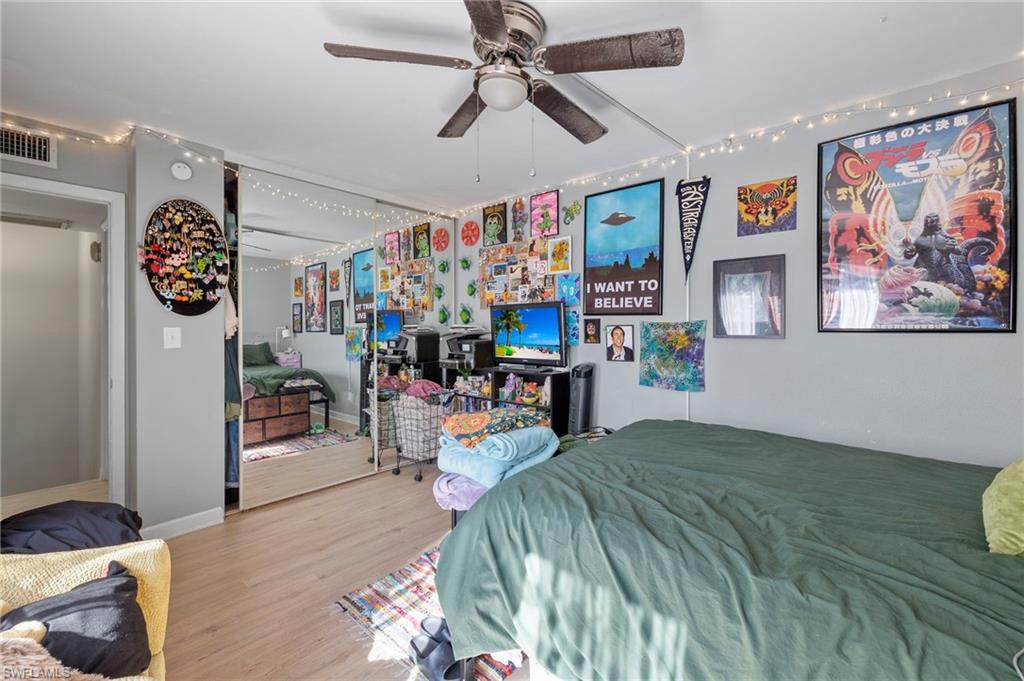 PARKWOODS TOWNHOUSE COMMUNITY - Residential