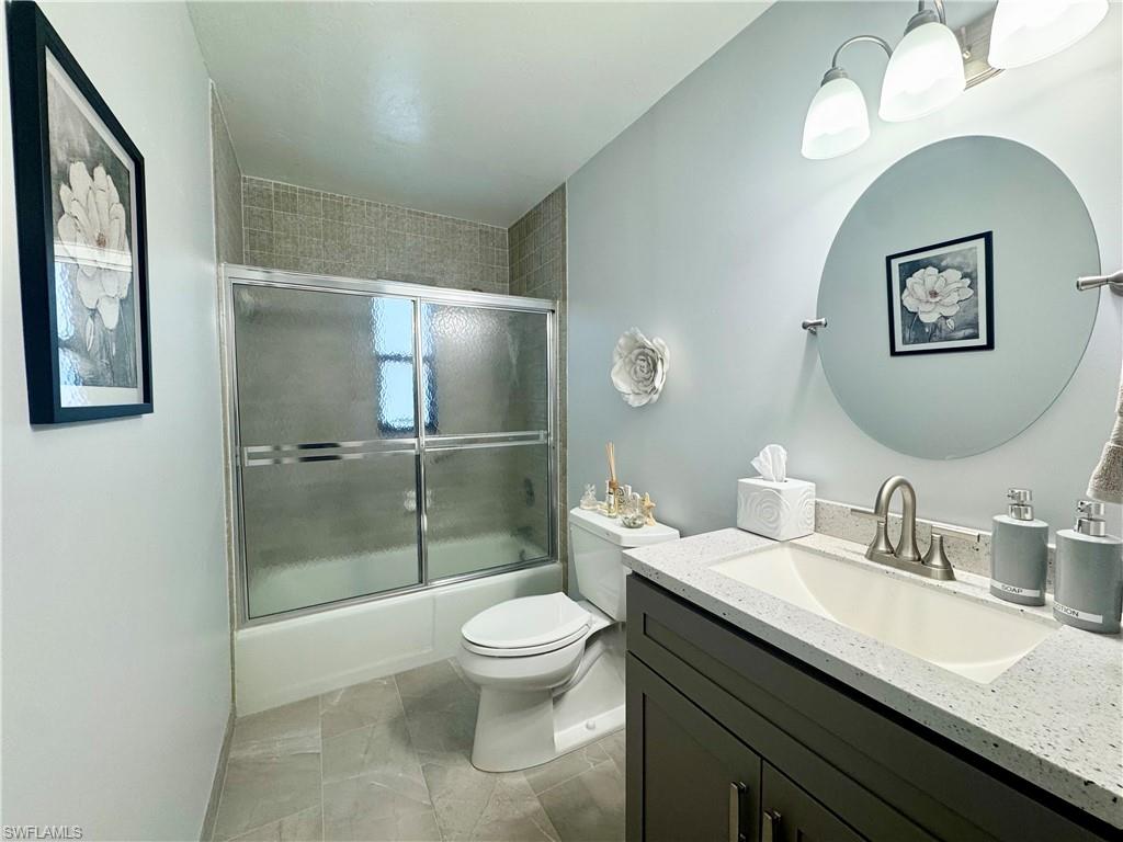 ISLAND WINDS CONDO - Residential