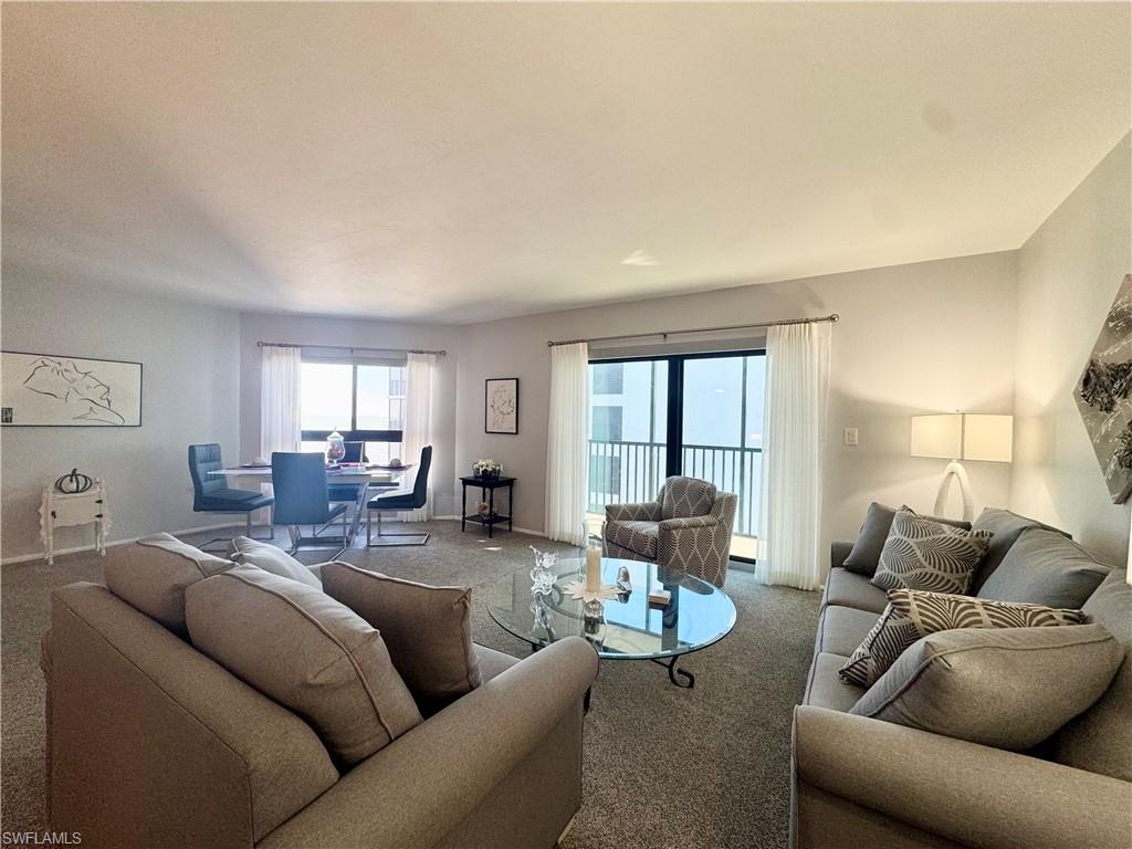 ISLAND WINDS CONDO - Residential