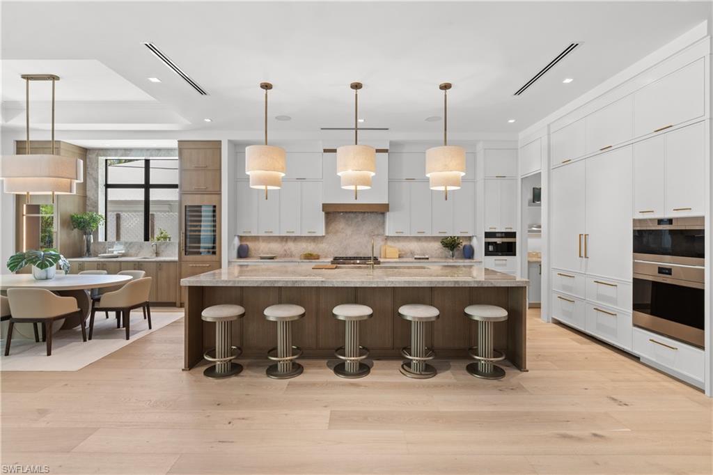 LAKE PARK - Residential