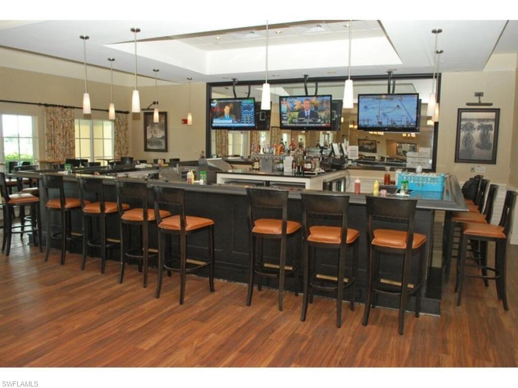 ROYAL PALM GOLF ESTATES - Land