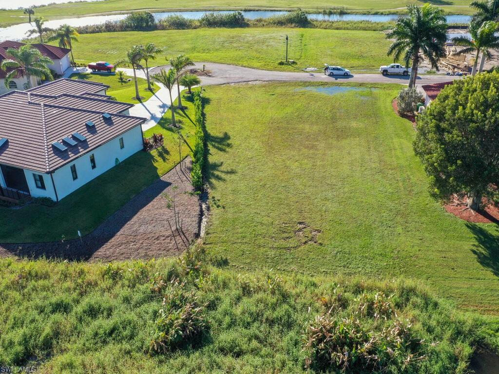 ROYAL PALM GOLF ESTATES - Land