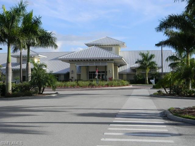 ROYAL PALM GOLF ESTATES - Land