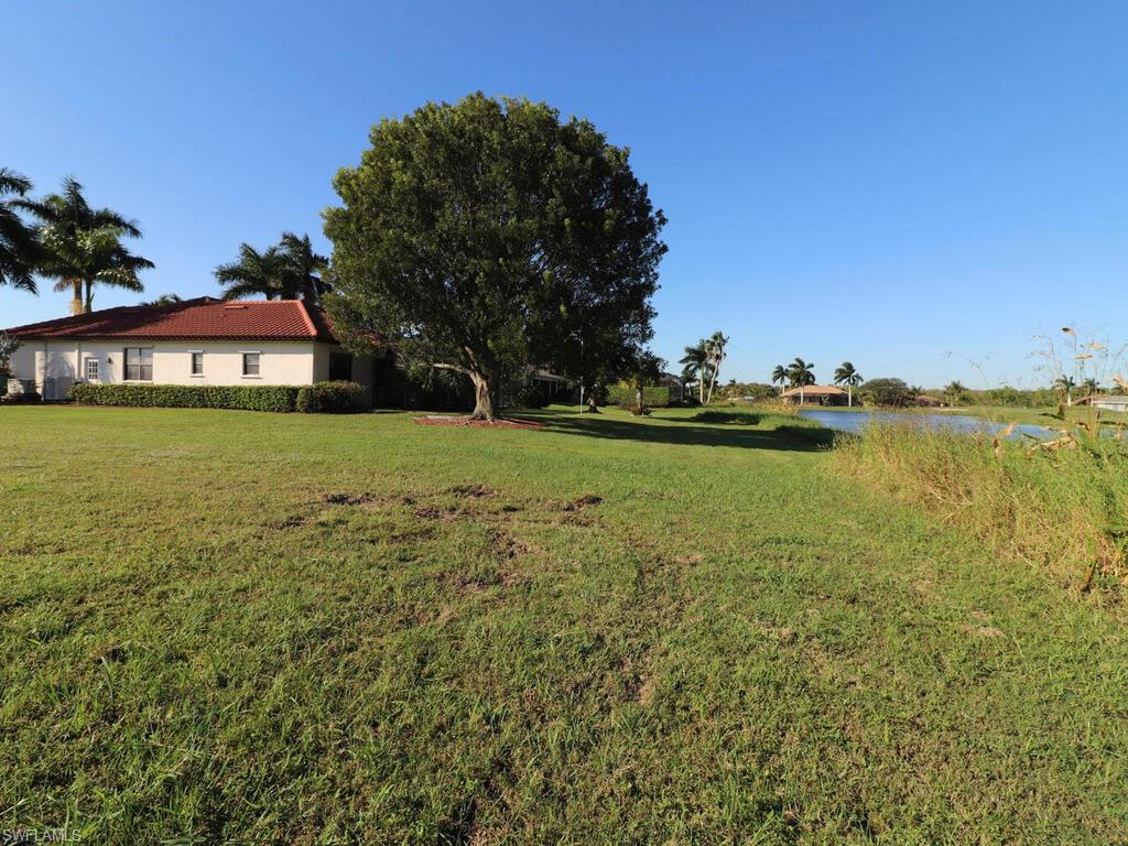 ROYAL PALM GOLF ESTATES - Land