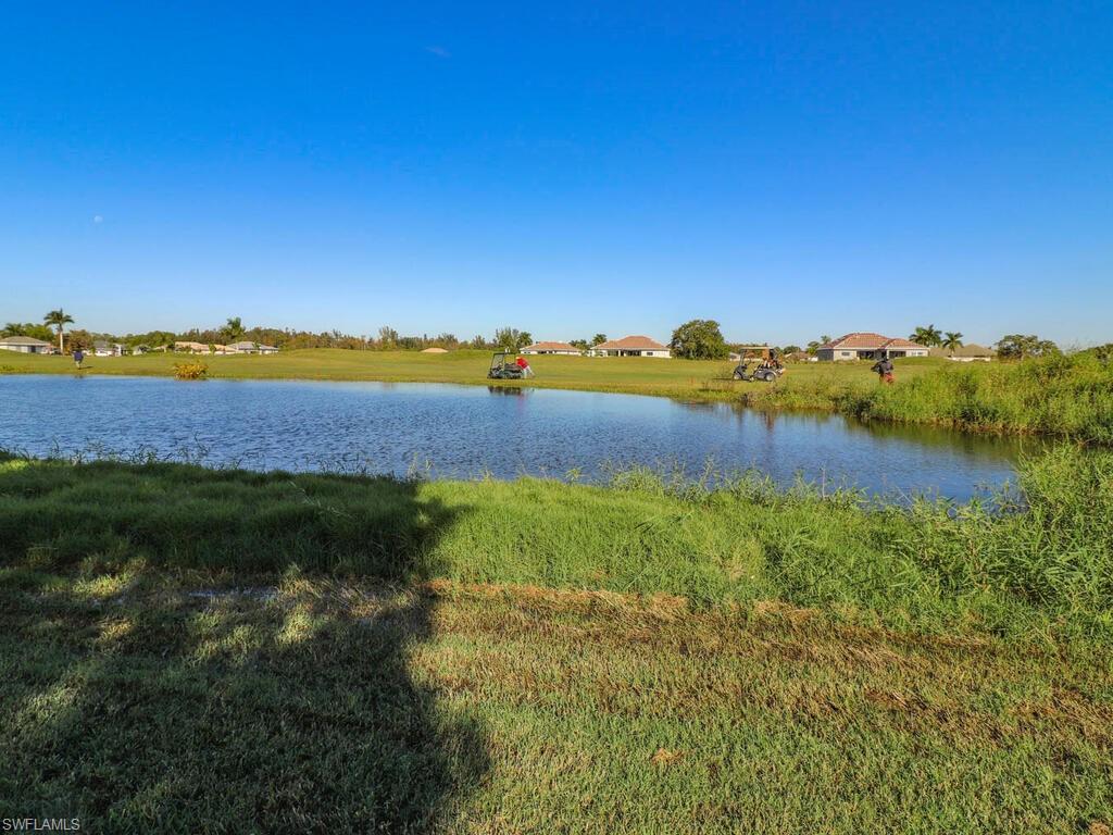 ROYAL PALM GOLF ESTATES - Land