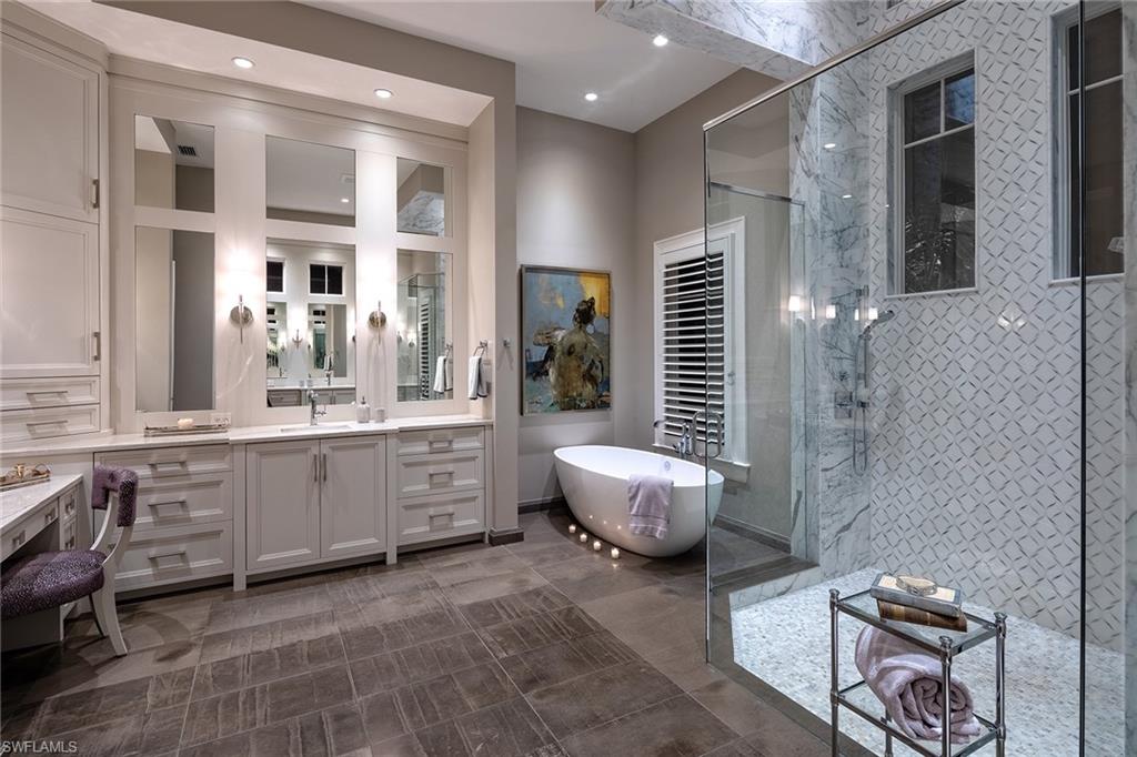 PARK SHORE - Residential