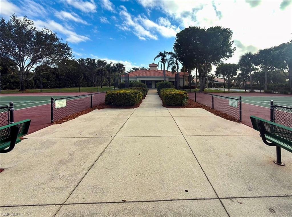 SABAL LAKE - Residential