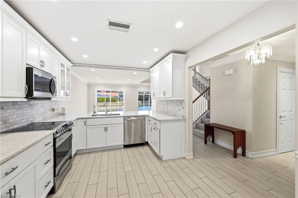 SABAL LAKE - Residential