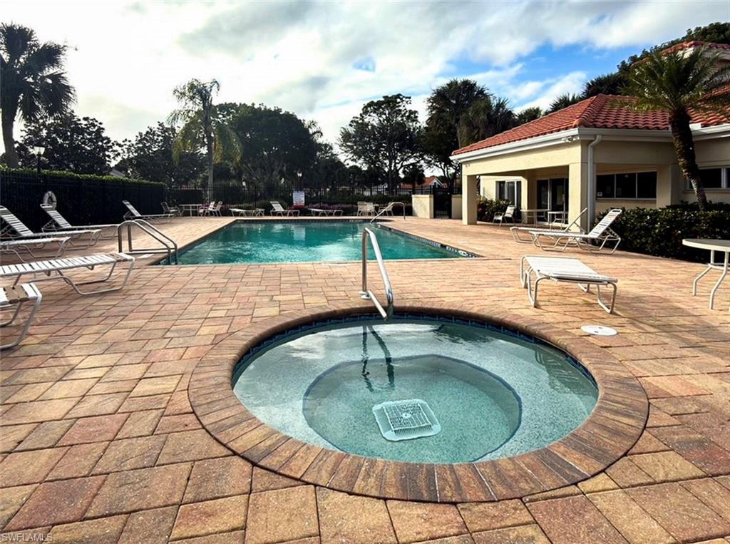 SABAL LAKE - Residential