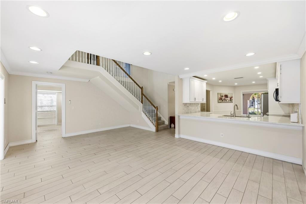 SABAL LAKE - Residential