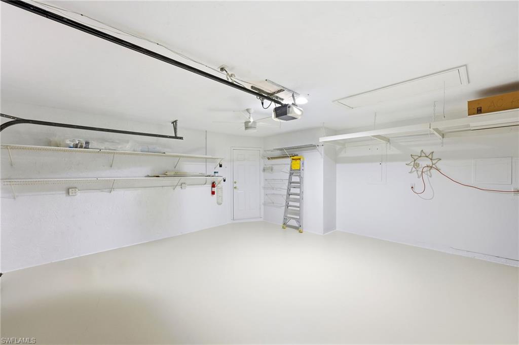 SABAL LAKE - Residential