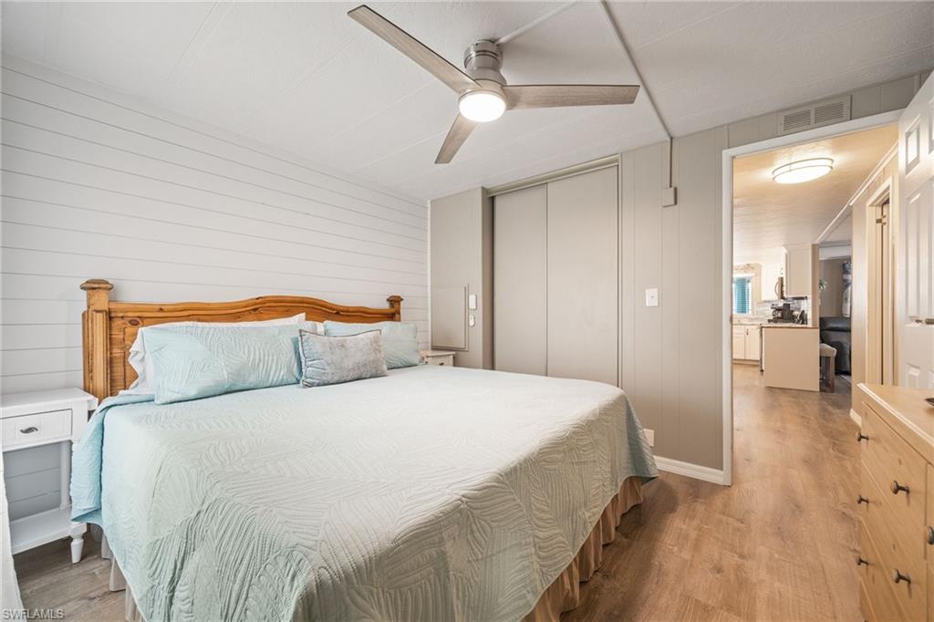 SIX LAKES COUNTRY CLUB - Residential