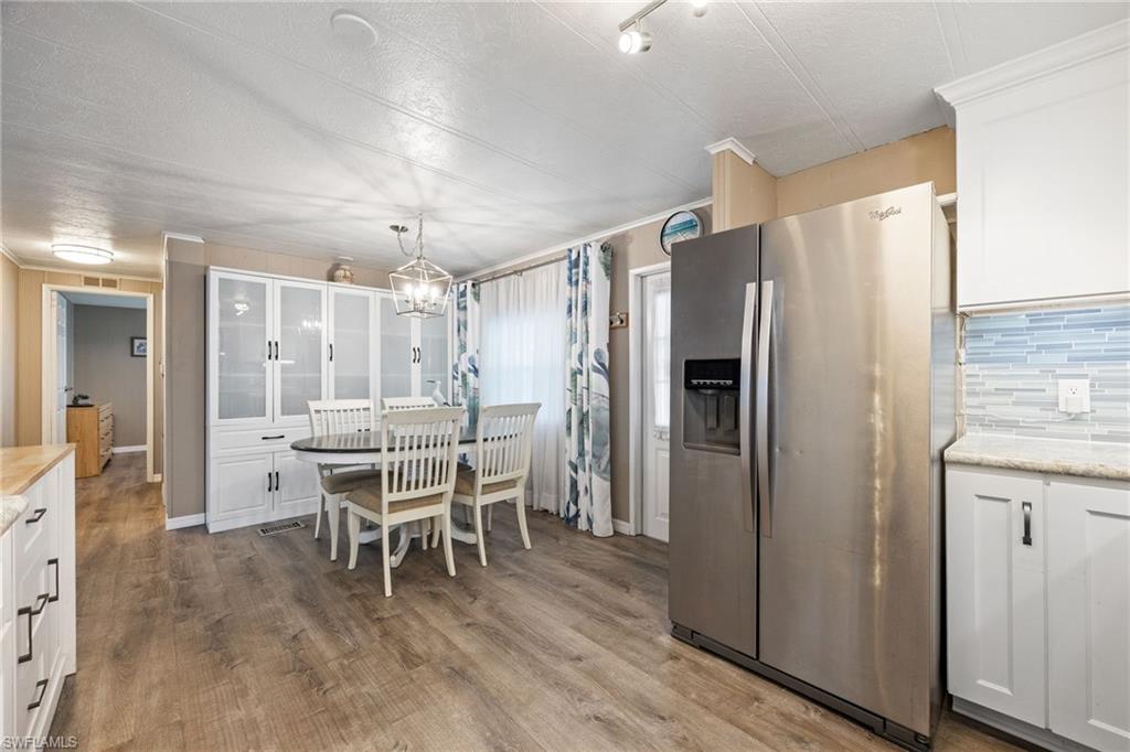 SIX LAKES COUNTRY CLUB - Residential