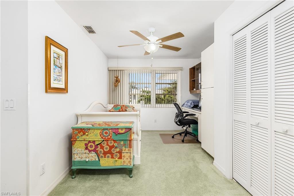 CAPTAINS COVE - Residential