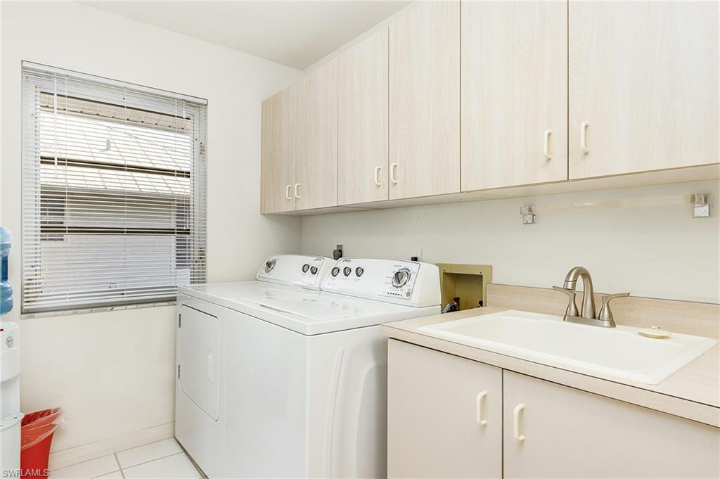 CAPTAINS COVE - Residential