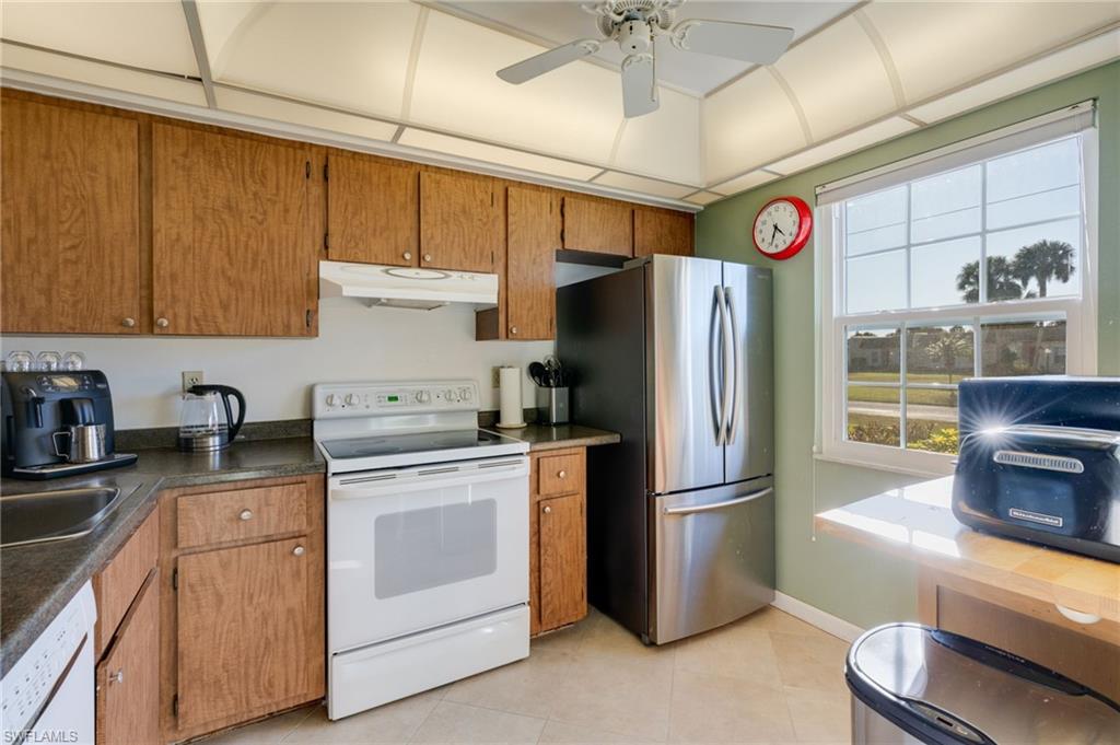 SOUTH POINTE VILLAS CONDO - Residential