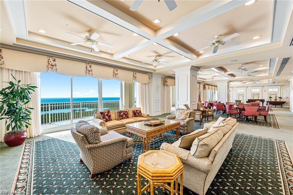 ARBOR TRACE - Residential