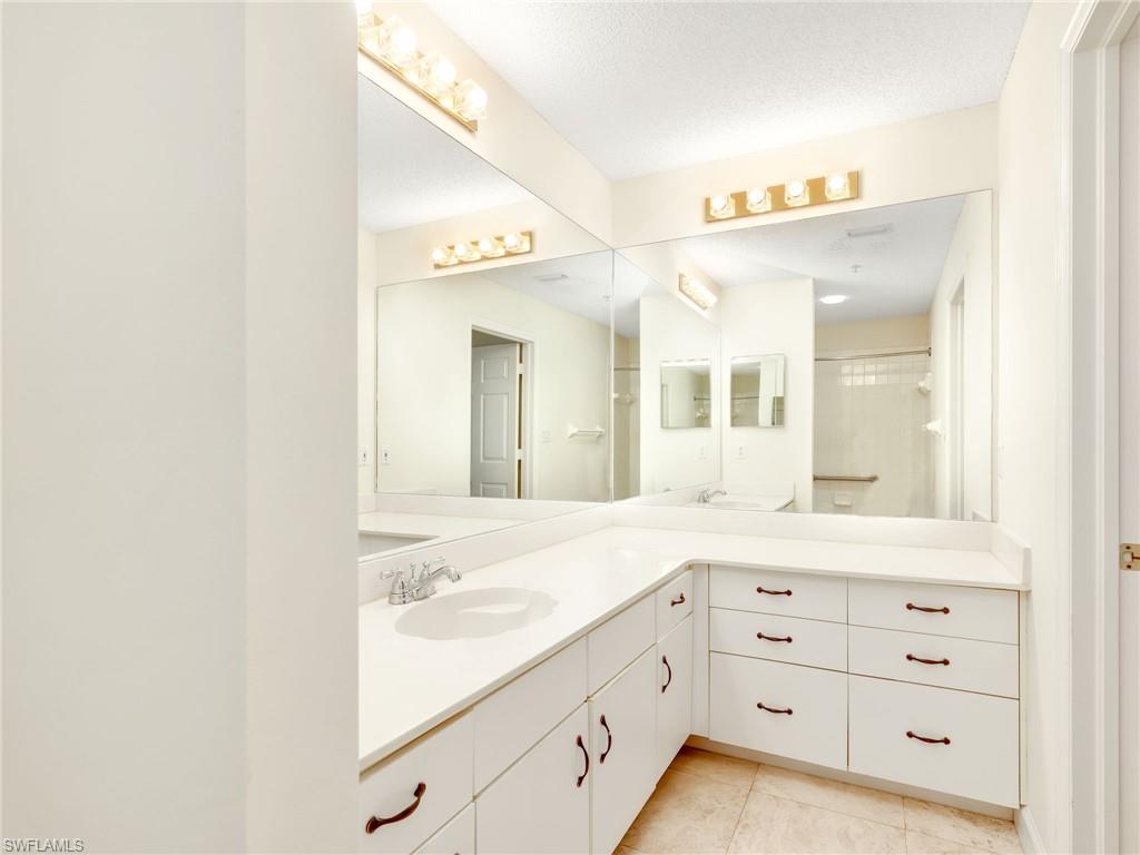 ARBOR TRACE - Residential