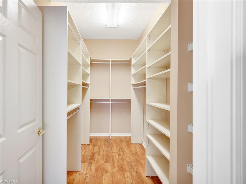 ARBOR TRACE - Residential