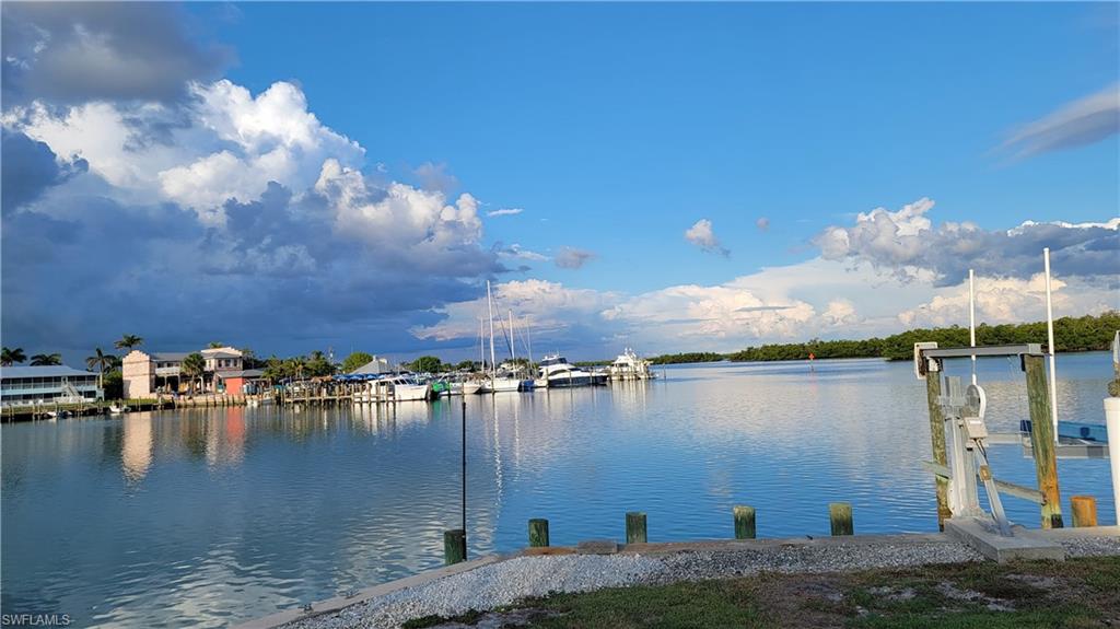 ISLES OF CAPRI - Residential