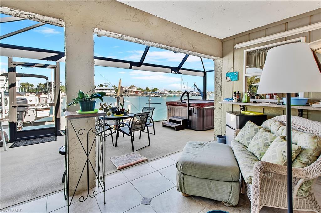 ISLES OF CAPRI - Residential