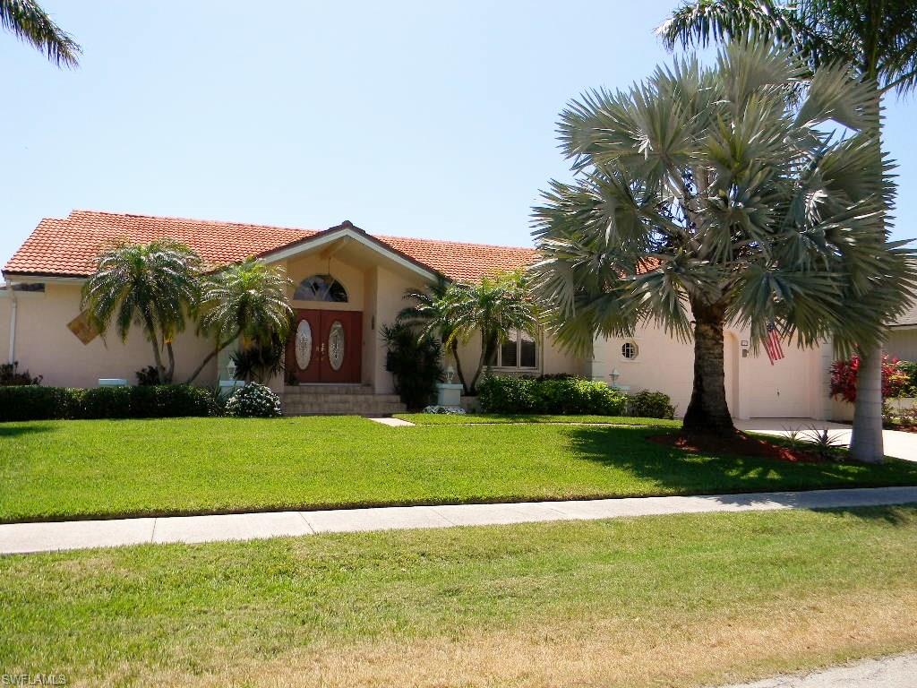 MARCO BEACH - Residential