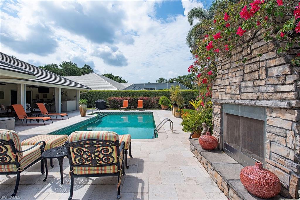 PELICAN BAY WOODS - Residential