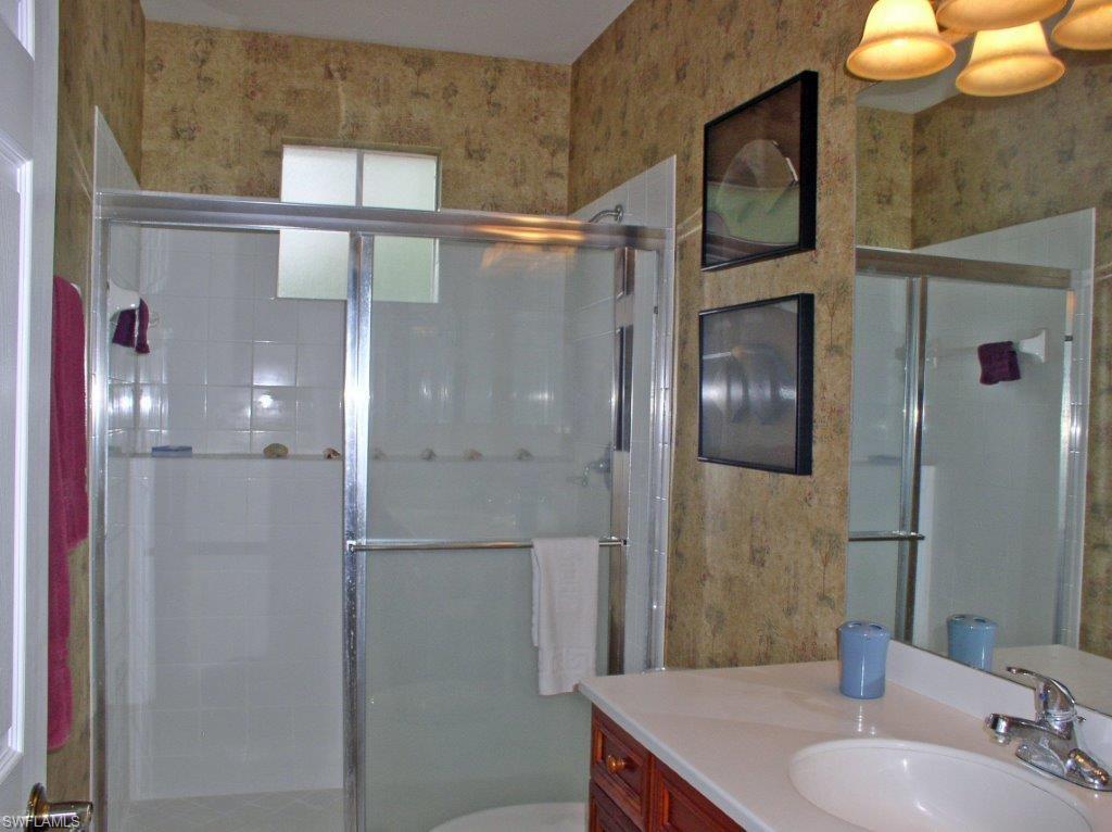 BELL TOWER PARK - Residential