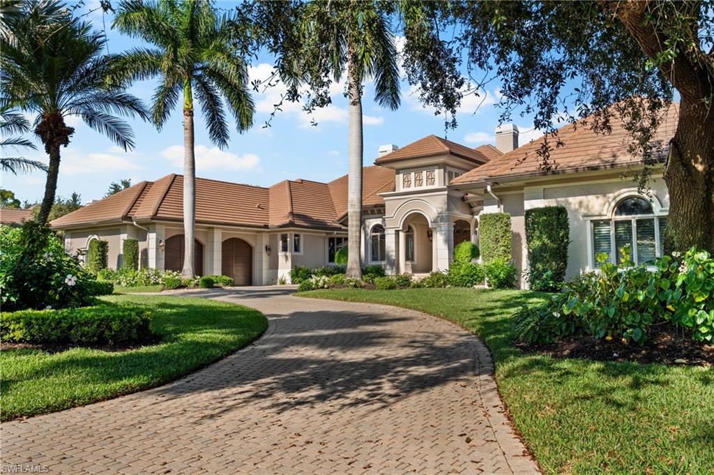 BAY WOODS - Residential