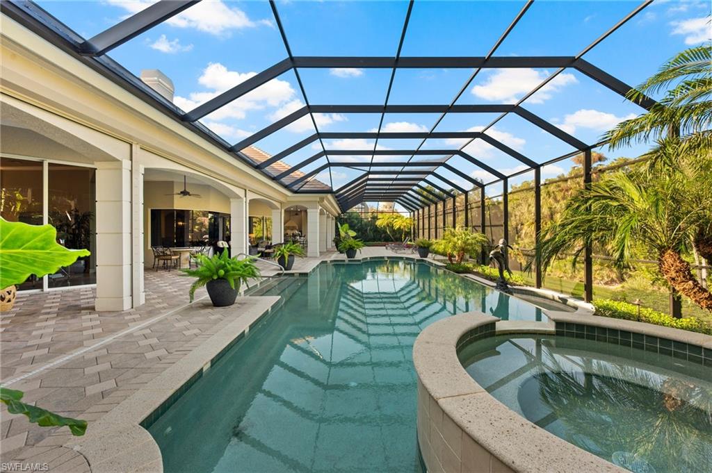 BAY WOODS - Residential