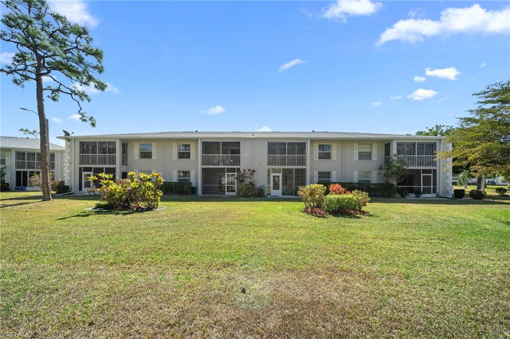 FOXMOOR CONDO II - Residential