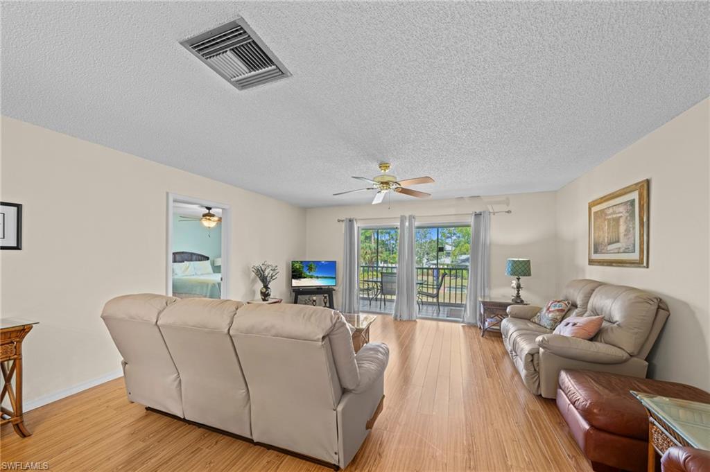 FOXMOOR CONDO II - Residential
