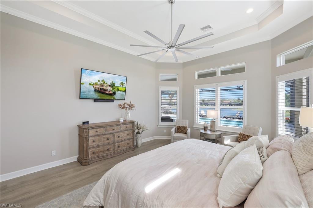 ESPLANADE LAKE CLUB - Residential