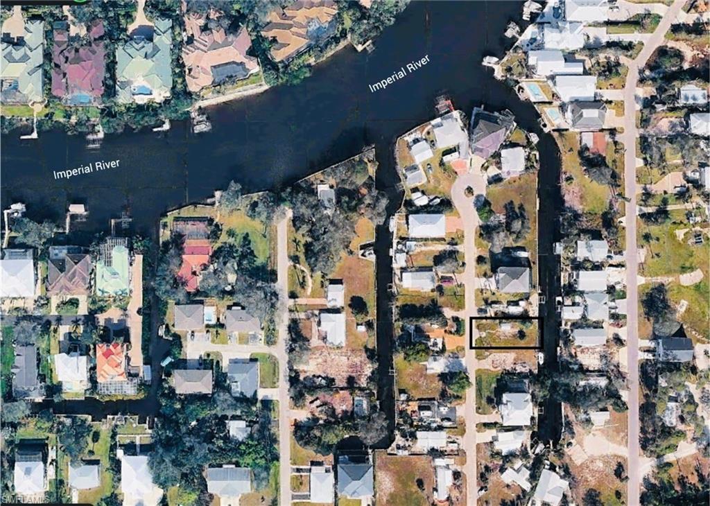 BONITA SPRINGS - Land