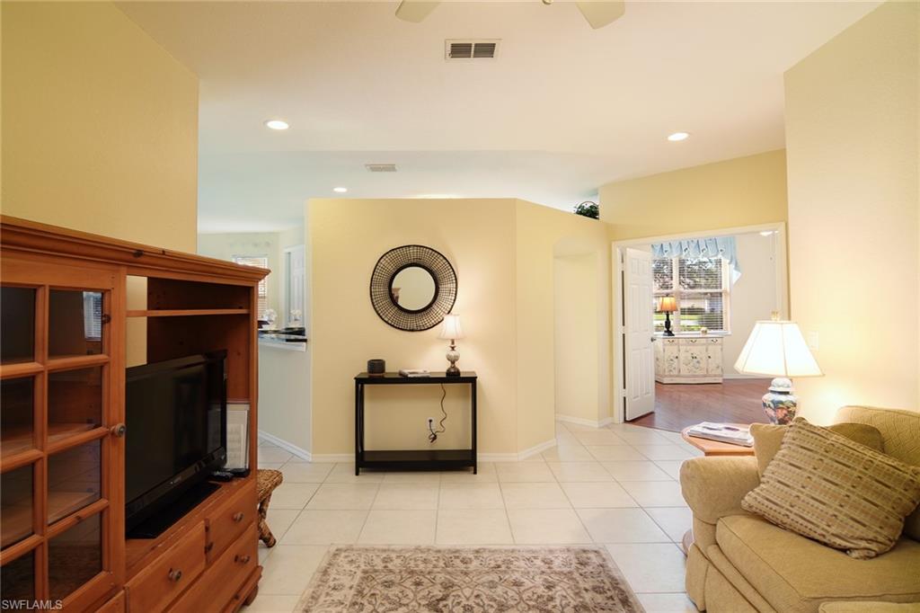 THE SHORES - Residential