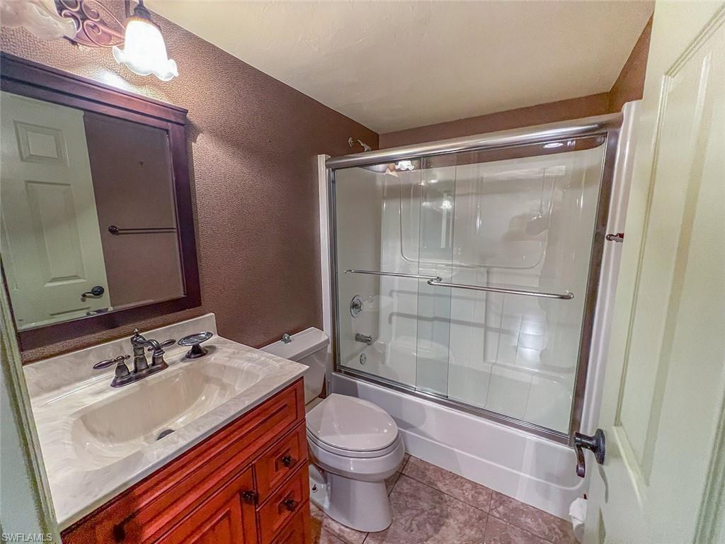 CENTRE COURT CONDO - Residential