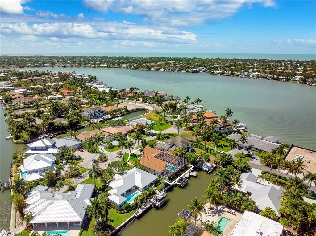 ROYAL HARBOR - Residential