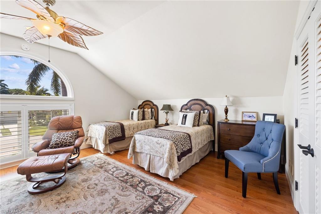 ROYAL HARBOR - Residential