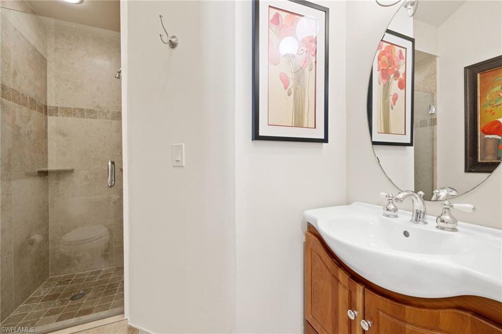 ROYAL HARBOR - Residential