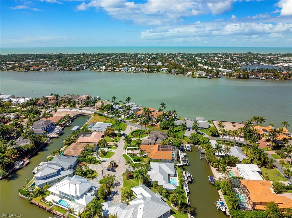 ROYAL HARBOR - Residential