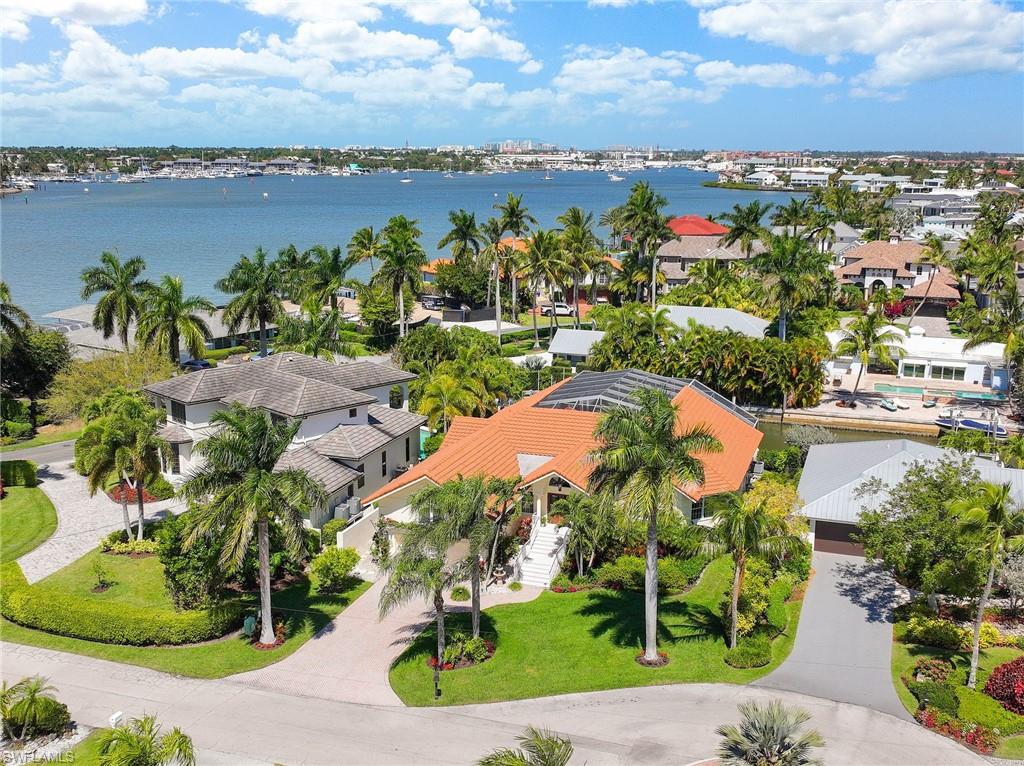 ROYAL HARBOR - Residential