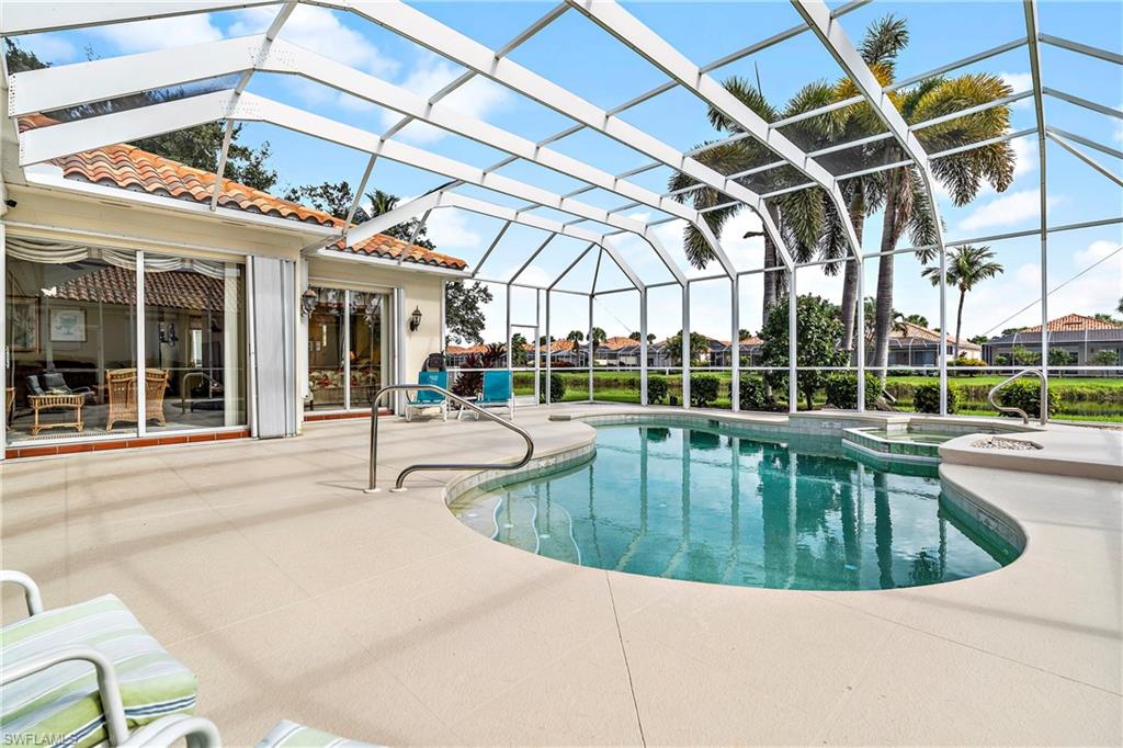 VILLAGE WALK - Residential