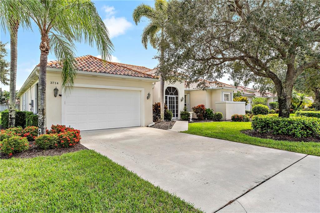 VILLAGE WALK - Residential