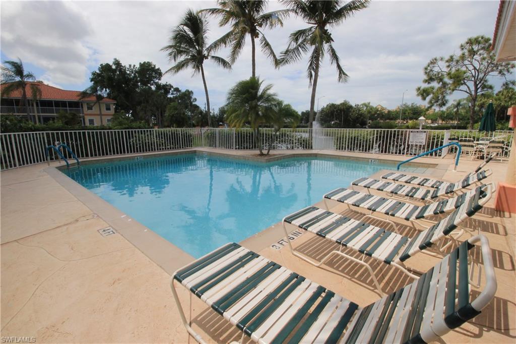 PIPERS GROVE - Residential